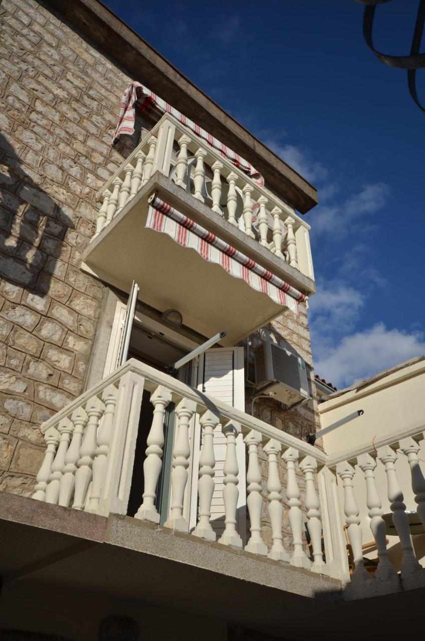 Apartmani Ljubo Rafailovic 2 Рафаиловичи Экстерьер фото
