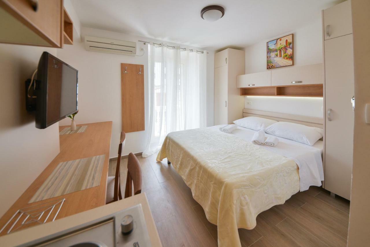 Apartmani Ljubo Rafailovic 2 Рафаиловичи Экстерьер фото